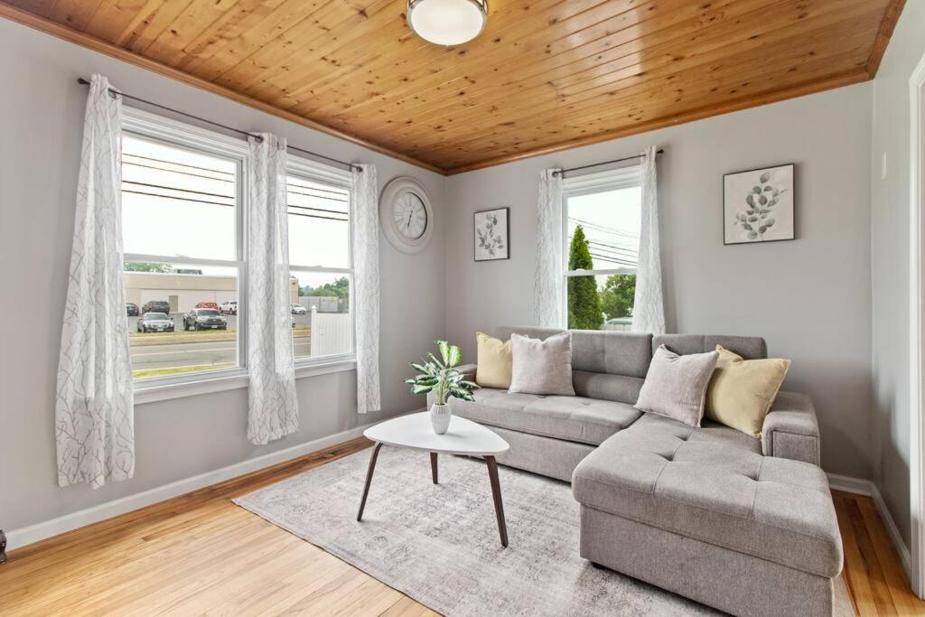 Stylish, Relaxing & Comfy 3 Bdr Home Bristol Exterior photo